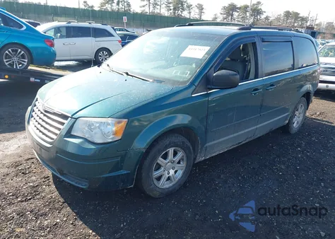 2009 Chrysler Town & Country Lx from USA, damaged, VIN 2A8HR44E49R596960